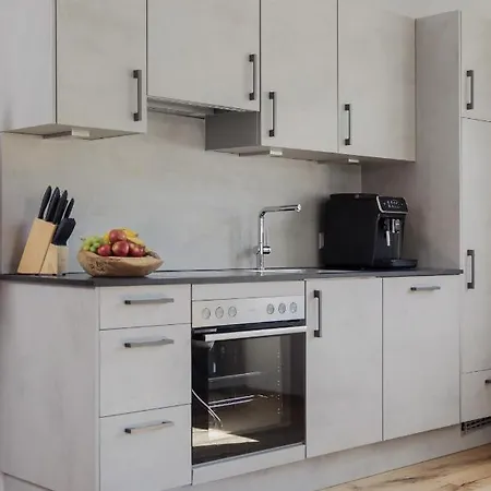 Streif Lxl 4* بوخن