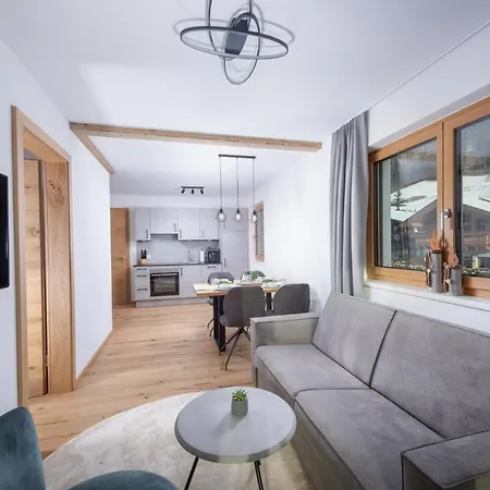 Apartahotel Streif Lxl 4*