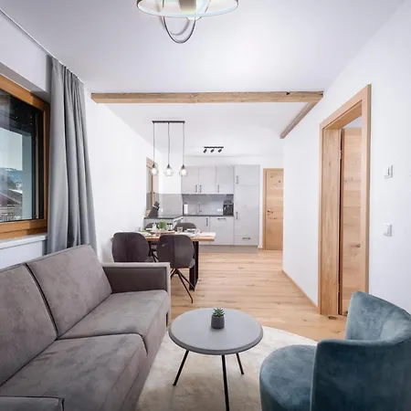 Apartahotel Streif Lxl 4*